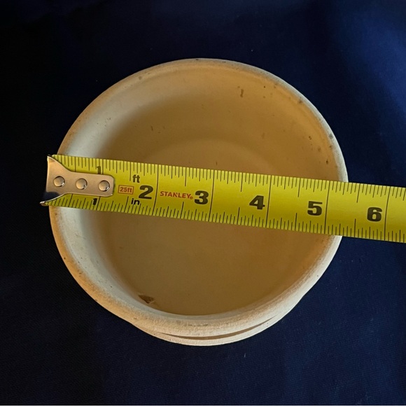 Gordon SW Pottery Planter - Picture 12 of 13